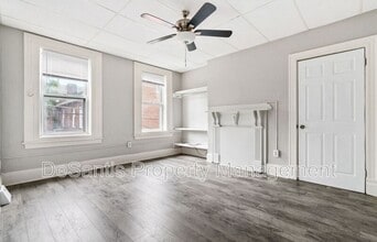 1705 Tustin St in Pittsburgh, PA - Building Photo - Building Photo