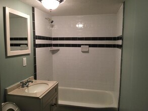 447 Greenwood Ave in Lexington, KY - Building Photo - Building Photo