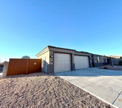 2992 E Casa Linda in Kingman, AZ - Building Photo - Building Photo
