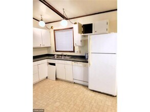 921-935 Pearl St in Prescott, WI - Building Photo - Building Photo