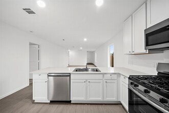 22675 Downy Hawthorn Dr in New Caney, TX - Building Photo - Building Photo