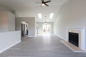 662 Ballantrae Dr in Wentzville, MO - Building Photo - Building Photo