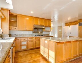 3770 Stewart Ave in Los Angeles, CA - Building Photo - Building Photo