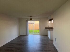 605 61st St in Springfield, OR - Building Photo - Building Photo