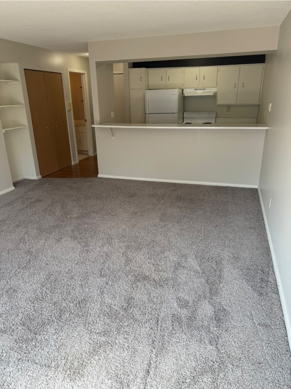 property at 18 Walnut St