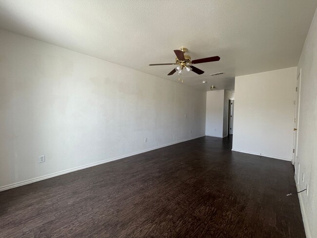 2005 Monte Carlo Ln in Killeen, TX - Building Photo - Building Photo