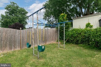 116 Eaton Pl in Voorhees Township, NJ - Building Photo - Building Photo