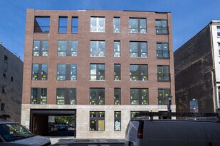 Lippincott Alley in Philadelphia, PA - Building Photo