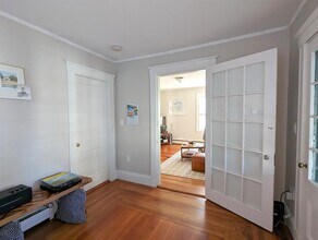 28 Fairmount Ave, Unit 2 in Somerville, MA - Building Photo - Building Photo