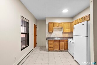 26-28-28 Lawrence St in Hartford, CT - Building Photo - Building Photo