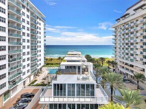 9501 Collins Ave in Surfside, FL - Building Photo - Building Photo