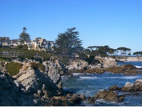 133 Forest Ave in Pacific Grove, CA - Building Photo - Building Photo