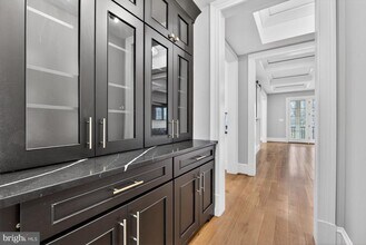 7002 River Oaks Dr in McLean, VA - Building Photo - Building Photo