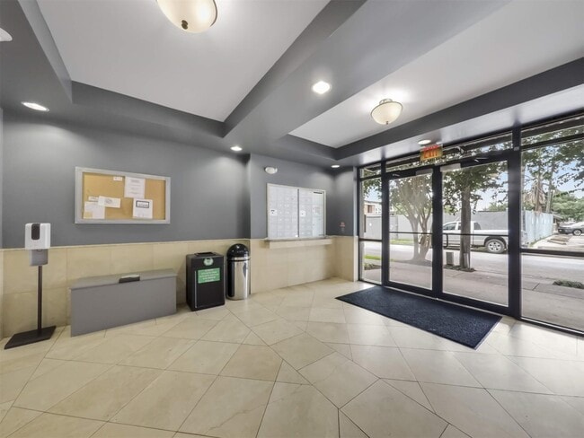 1010 Rosine St in Houston, TX - Building Photo - Building Photo