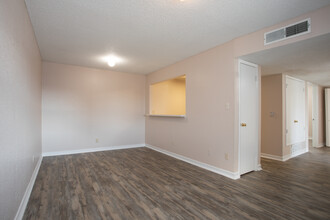 Western Burgundy in El Paso, TX - Building Photo - Interior Photo