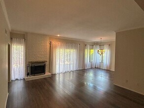 44249 Portofino Ct in Palm Desert, CA - Building Photo - Building Photo