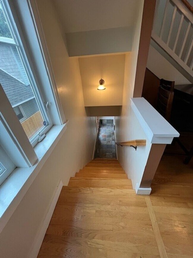 2109 N 39th St in Seattle, WA - Building Photo - Building Photo