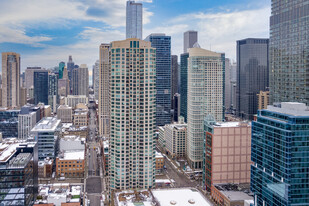 400 N LaSalle St in Chicago, IL - Foto de edificio - Building Photo