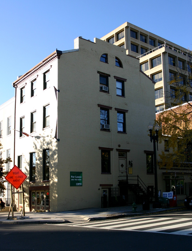 400 5th St NW in Washington, DC - Building Photo - Building Photo