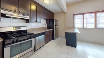 240 School St, Unit 1 in Somerville, MA - Building Photo