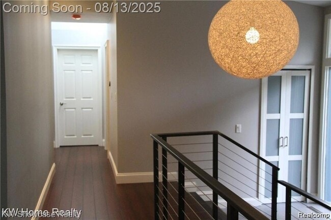1327 Lone Pine Rd in Bloomfield Township, MI - Building Photo - Building Photo