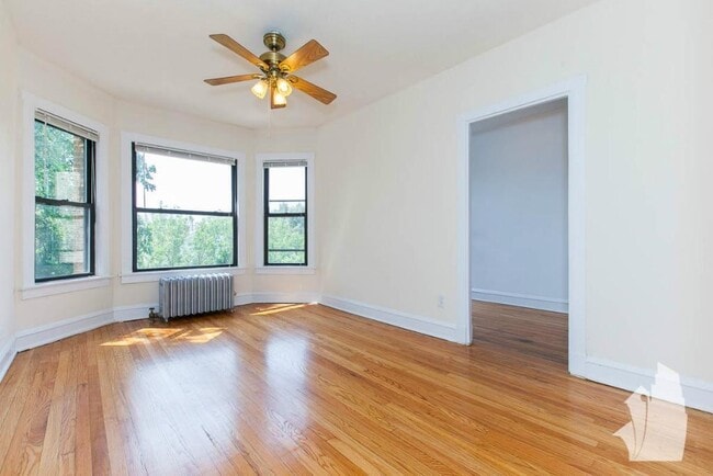 property at 2649 N Spaulding Ave