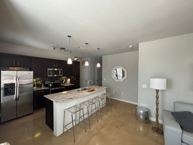 4300 Cromwell Dr in Kyle, TX - Building Photo - Building Photo