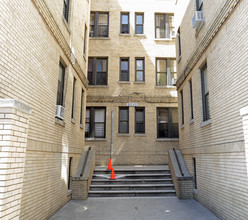 3041 Cruger Ave in Bronx, NY - Building Photo - Building Photo