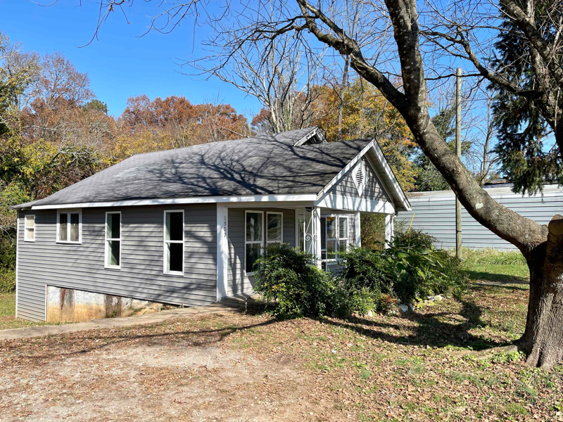 1509 US-441 in Clarkesville, GA - Foto de edificio