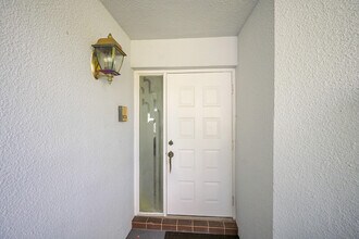 17094 Boca Club Blvd in Boca Raton, FL - Building Photo - Building Photo