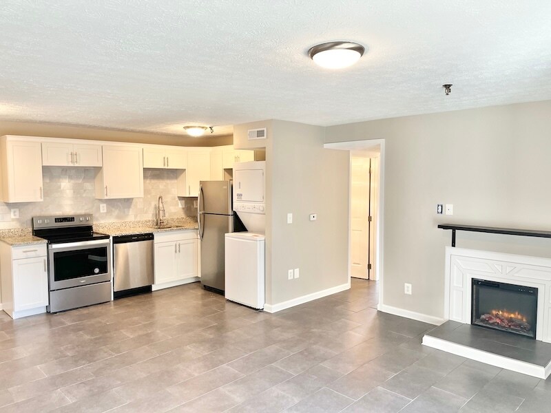 1000 Parkvale Ct in Park Hills, KY - Building Photo