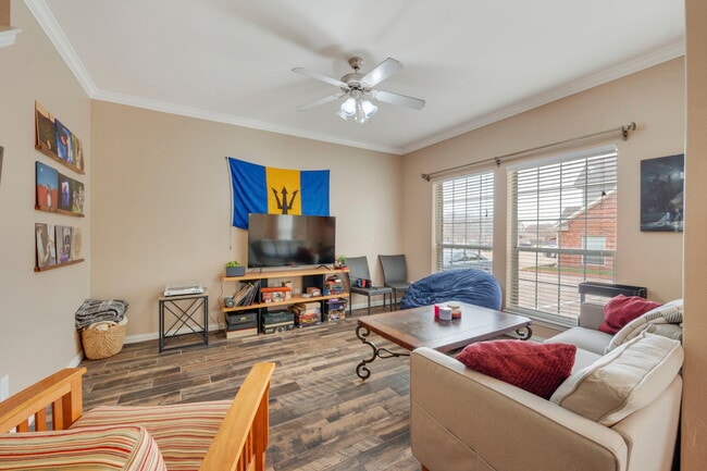 1001 Krenek Tap Rd in College Station, TX - Building Photo - Building Photo