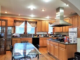 38 Babcock St in Brookline, MA - Building Photo