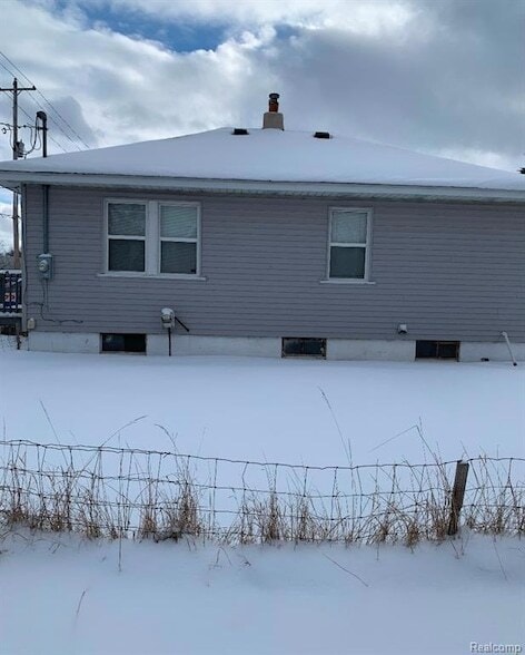 property at 2020 Utley Rd