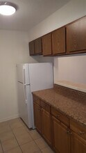 2137 Pasadena Ave, Unit D in Metairie, LA - Building Photo - Building Photo