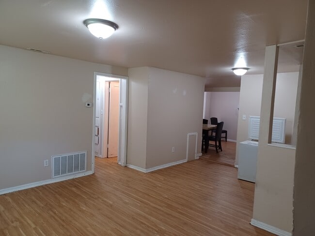 1600 Breckenridge Dr in Del City, OK - Building Photo - Building Photo