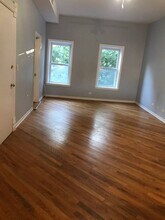 3249 N Lakewood Ave, Unit Unit 1 in Chicago, IL - Building Photo - Building Photo