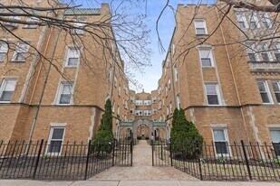 6417 N Newgard Ave, Unit 1E in Chicago, IL - Building Photo