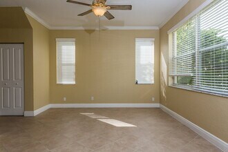 900 NW 126th Ave in Coral Springs, FL - Building Photo - Building Photo