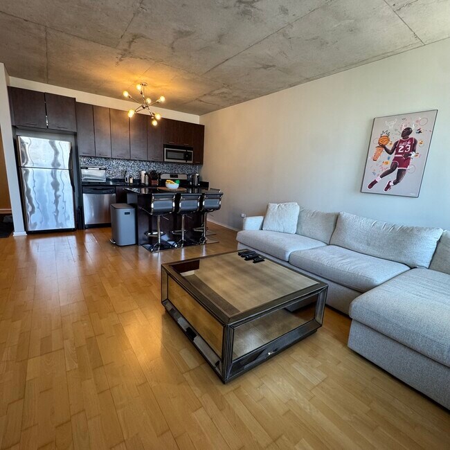 659 W Randolph St in Chicago, IL - Building Photo - Building Photo