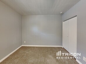 2529 Brentwood Dr in Clearwater, FL - Building Photo - Building Photo