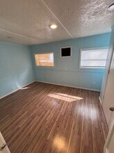 250 Richard St in Coldspring, TX - Foto de edificio - Building Photo