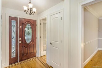104 Sheridan Ave in Williston Park, NY - Building Photo - Building Photo