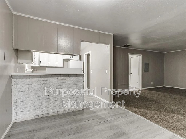 6814 Lancer Ln in Oklahoma City, OK - Building Photo - Building Photo