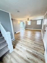 300 Arlington Ave in North Versailles, PA - Building Photo - Building Photo