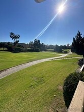 12565 Oaks N Dr-Unit -211 in San Diego, CA - Building Photo - Building Photo