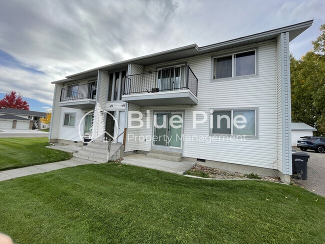 678 Foster Dr in Idaho Falls, ID - Building Photo - Building Photo