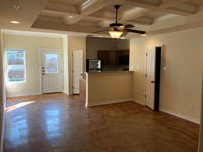 16824 Showdown Path in Selma, TX - Building Photo - Building Photo