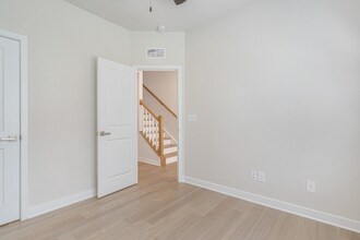 513 Cubitt Ct in Charlotte, NC - Building Photo - Building Photo