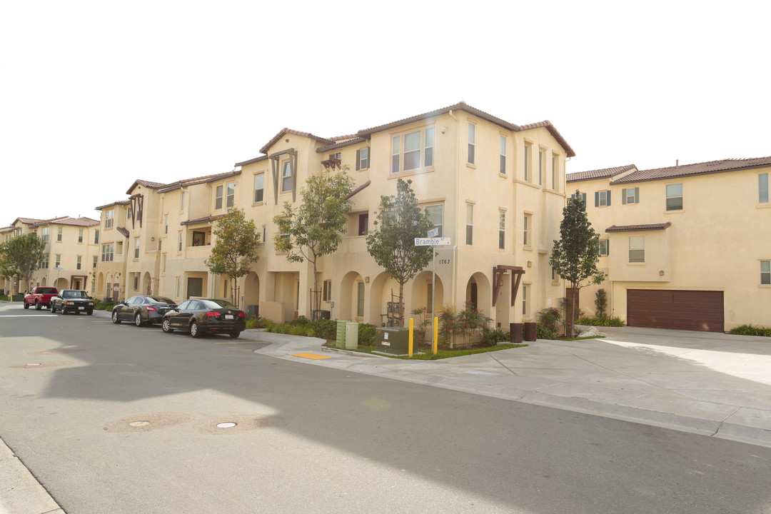 The Landings II in Chula Vista, CA - Building Photo